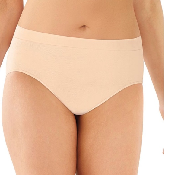 Bali Other - Women S Bali 2362 One Smooth U All-Around Smoothing Hi-Cut Panty